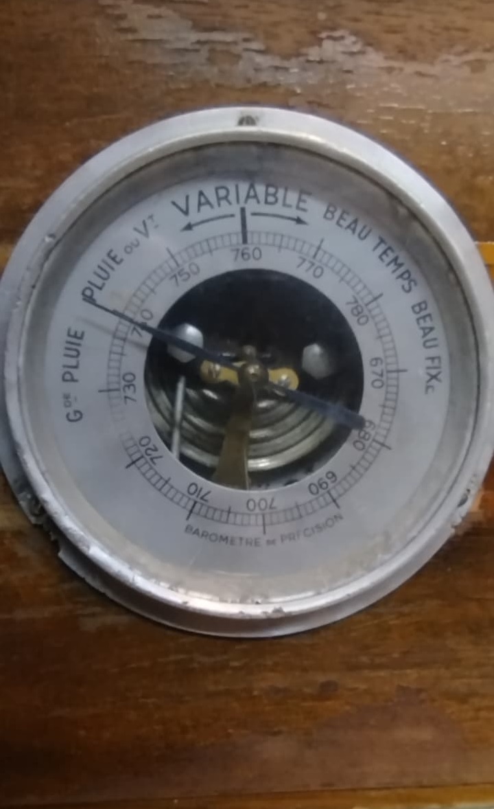 VARIABLE BAROMETRE DE PRECISION BASINC SUGUK SICAK BASINC DERECE OLCER 