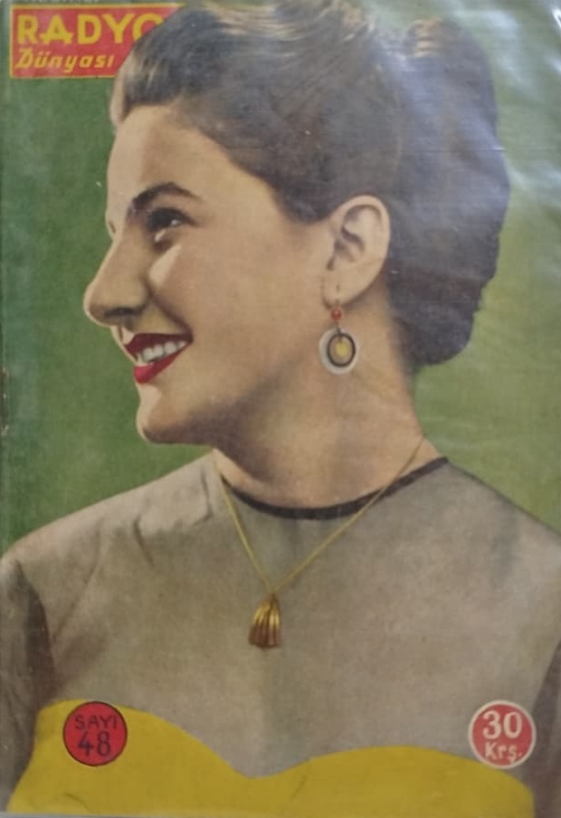 RESİMLİ RADYO DÜNYASI ON KAPAK MİNE COSKUN RESİMLİ  SAYI 48 " 1950-1953 YILLARI ARASINDA YAYIMLANMIŞ BİR MAGAZİN DERGİSİDİR