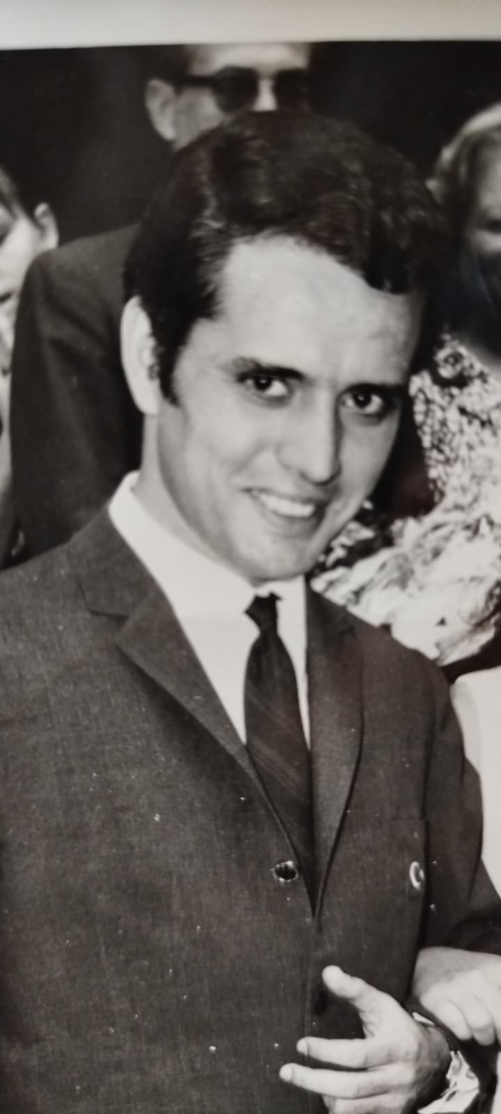 7 EYLÜL 1964 MİLLİ ORKESTRA TULAY GERMAN EROL BUYUKBURC TANJU OKAN BELGRAD DA BİRİNCİLİK KAZANAMIS