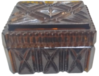 BANKA PROMOSYON CAM KAPAKLI İS BANLASI ARMALI MASA UZERİ SIGARA İGNE ATAC KOYMA