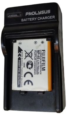 CASIO 14.1 MEGAPIXELS LİON BATTERY WİDE 5 X ZOOM  DİJİTAL MAKİNE ORJINAL 