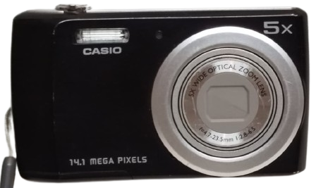 CASIO 14.1 MEGAPIXELS LİON BATTERY WİDE 5 X ZOOM  DİJİTAL MAKİNE ORJINAL 