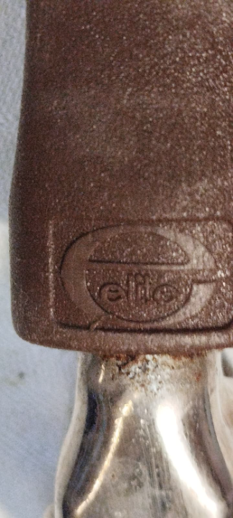 1970 ELİTE CELİK SİLİNDİRLİ KESKİN KOSELİ SURTME İLE BICAK BİLEVLEYİCİ