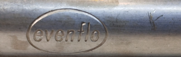 EVENFLO BOREK HAMUR KIZARTMA CEVİRME MASASI ALUMİNYUM MALZEMEDEN YAPILMA