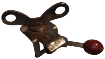 KONSERVE ACACAGI TENEKE KAPAGA BATIRILIP  MEKANİK OLARAK CEVRİLİR