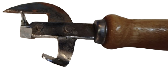 KONSERVE ACACAGI 1960 TOOL TENEKE KONSERVE ŞİŞE KAPAGI ACACAGI  KROM PASLANMAZ AHSAP SAPLI 