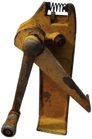 AYAKLI METAL SERİ KONSERVE ACACAGI TENEKE KAPAGA BATIRILIP MEKANİK OLARAK CEVRİLİR