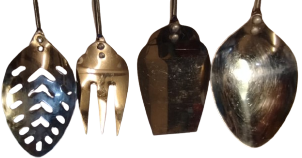 1960 DORT PARCA MUTFAK SERVİS SETİ KROM PASLANMAZ SAPLAR TUTMA KISMI AHSAP