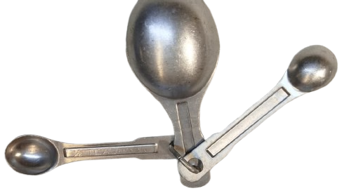 TEASPOON PASTA KEK YEMEK YAPARKEN KULLANILAN 3 ADET FARKLI HACİMLERDE GRAMAJLI OLCU AYAR KASIKLARI