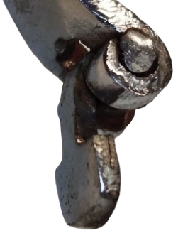 SERT KABUK  CEKİRDEK FISTIK KIRICI KİLİT SİTEMLİ ORTASI YAYLI 