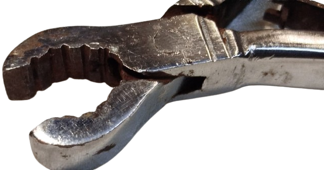 SERT KABUK  CEKİRDEK FISTIK KIRICI KİLİT SİTEMLİ ORTASI YAYLI 