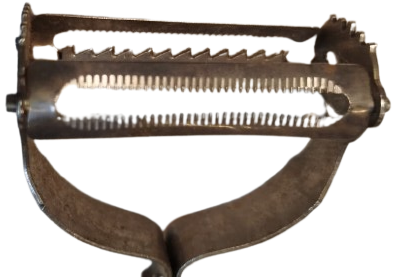 METAL YAS SEBZE MEYVE DIS KABUK SOYUCU VE PARCALAMA RENDE YAPMA KESME MUTFAK ALETİ