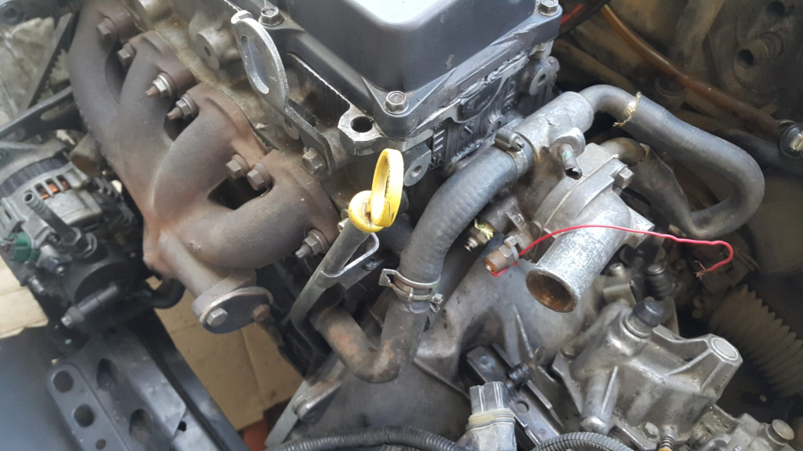 MAZOTLU 1.7 İSUZU MOTORU SORUNSUZ COK İYİ CALISIR DURUMDA 