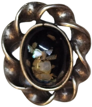 OSMANLI GUMUS KIVRIMLI KUDELA  DESEN BROS TAMAMI EL İSCİLİKLİ ORTASI DEGERLİ TAS UZERİ KIRPINTI SEDEF İSCİLİKLİ