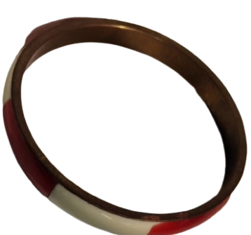 1970 VİNTAGE PİRİN UZERİ KIRMIZI BEYAZ SICAK MINELİ BAYAN BİLEZİK UZERİ BOMBELİ 