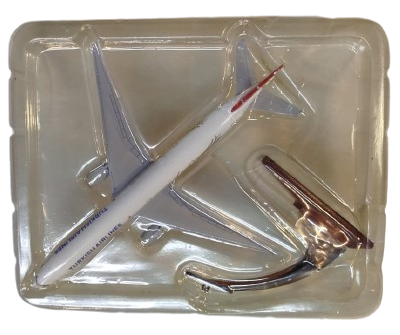 TURKISH AIRLINES GLOBALLY YOURS BOEİNG 777-300 TURK HAVA YOLLARI THY KUSUSUNDA  1/400 MAKET METAL KAİDELİ YOLCU UCAGI