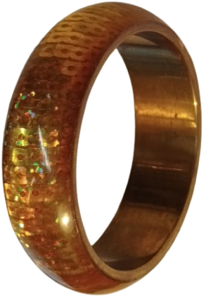 1970 VİNTAGE PİRİN UZERİ SARI PARLAK PULLAR DOSENMİS UZERİ AKRİLİKTEN YAPILMIŞ BİR BANGLE.BİLEZİK