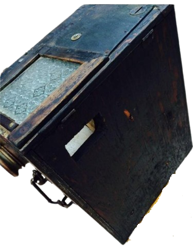 1900 SEYYAR SOKAK SİNEMASI KUTUSU PARA ATINCA SURELİ GOSTERİM VE MUZİKLİ LATERNALI KUTU TAM MUZELİK URUNDUR