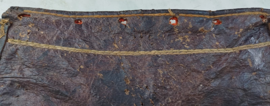 OSMANLI YORUK GOCER COBAN AZIK CANTASI DERİ VE KİLİMDEN HEYBE İCERSİNE YİYECEK KOYULUR EL YAPIM VE KOK BOYA