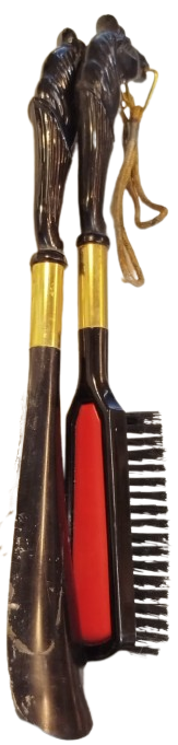 CİFTLİ AYAKKABI CEKECEK AYAKKABI VEYA ELBİSE FIRCA  AT BASLI 