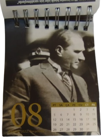 HER SAYFASI GAZİ MUSTAFA KEMEL PASA KONULU YAPTIKLARI YASAMI ANLATAN TAKVİM YAPRAKLARI