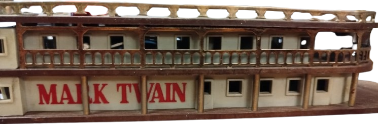VINTAGE MARK TWAIN MİSSİSSİPPİ ÇARKLI GEMİ TEK DALGA MASA ÜSTÜ RADYO VE BİREBİR MAKET
