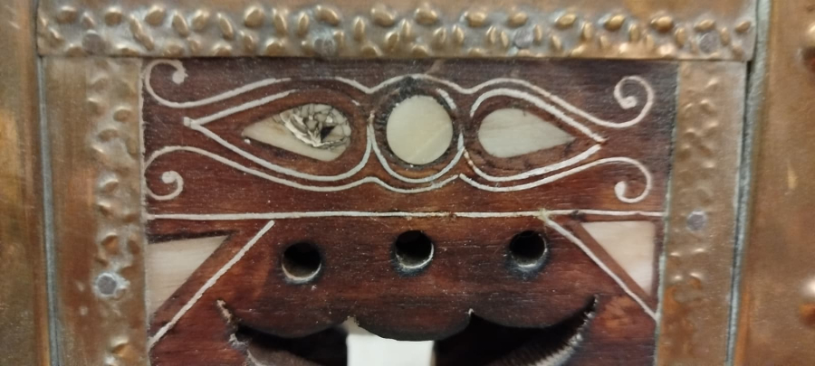 SEDEFLİ AHSAP AYAKKABI BOYA SANDIĞI 12 ŞİŞELİ MİNYATÜR  FORM TAM KOLEKSİYONLUK