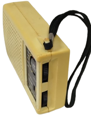 1980 ORİJİNAL SANYO RP 1270 POCKET RADIO - KREM KASA - JAPON MALI - ÇALIŞIR DURUMDA KOLEKSİYONLUK