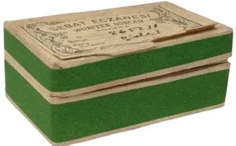 AKNARA ECZANESİ MUZAFFER GURCAN ETİKETLİ YAPMA İLAC KARTON İLAC KUTU