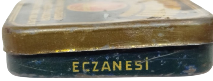 1934-1940 DÖNEMİ ORİJİNAL PEKTORİN TENEKE KUTU BEŞİR KEMAL PELİN & MAHMUD CEVAD PELİN ECZANE DAMGALI ÇOK NADİR