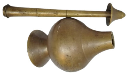 OSMANLI PAZARINA YAPILMIŞ  PİRİNC ÜZERİ SIRALI UFAK KALEM İŞİ İKİ PARCADAN OLUŞAN GÜLABDAN ÖZEL GÜNLERDE KULLANILIR