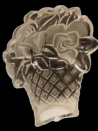 SEPET VAZODA GUL YAPRAKLARI ACMIS CİCEKLER CAM UZERİ KABARTMA 