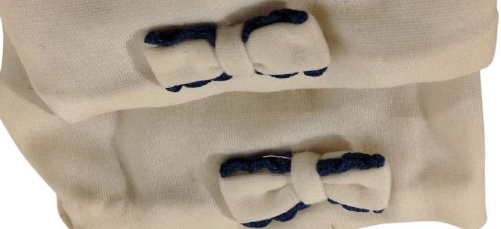 1950 VINTAGE BAYAN KREM BEYAZ RENKLİ NYLON VEYA PAMUKLU FİYONKLU KISA FORMAL ELDİVEN