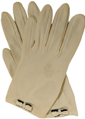 1950 VINTAGE BAYAN KREM BEYAZ RENKLİ NYLON VEYA PAMUKLU FİYONKLU KISA FORMAL ELDİVEN