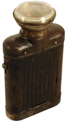 1940 CROATIA  TİTO DÖNEMİ OLAN METAL MERCEKLİ HIRVATİSTAN'DAURETİLEN   EL FENERİ