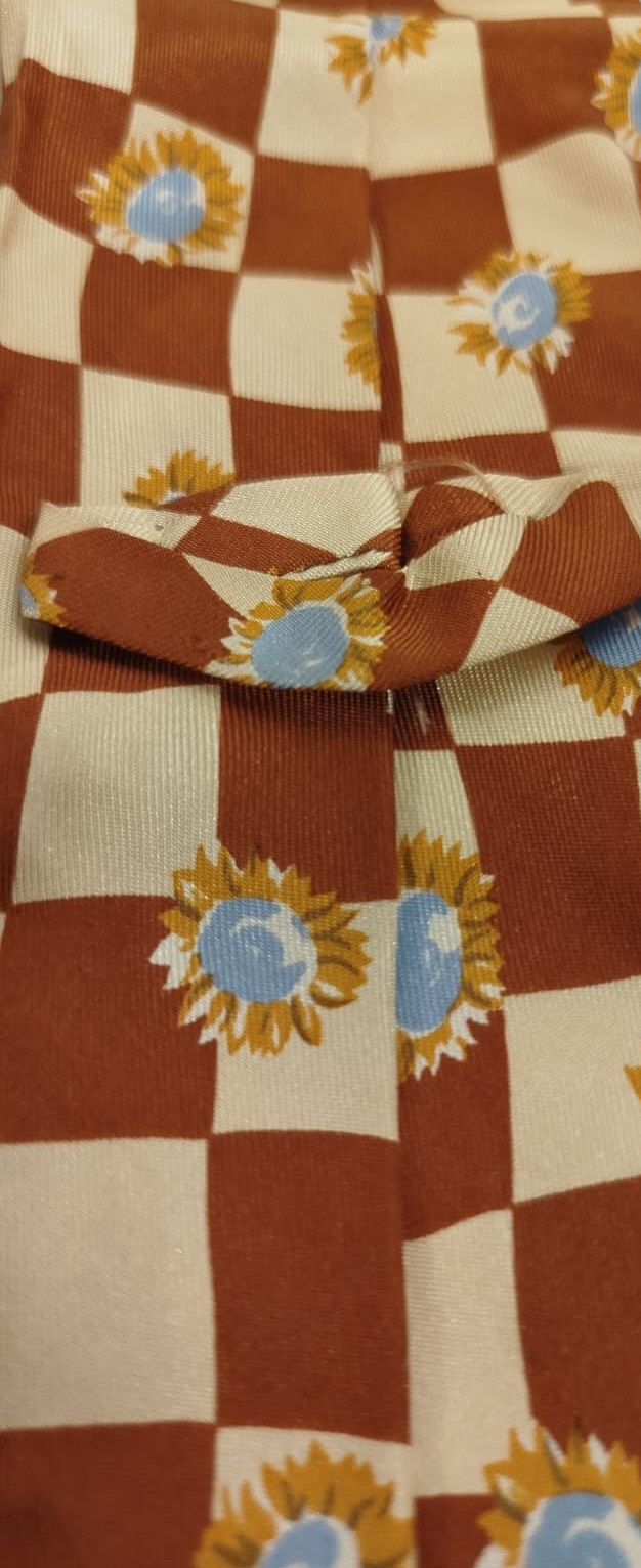 İTALY COTTON BAR LÜKS %100 İPEK DAMALI AY ÇİÇEĞİ DESENLİ KRAVAT