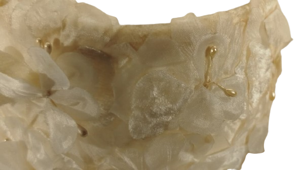 1940 SAPKA KÜÇÜK BİR YUVARLAK ŞAPKA (COCKTAIL HAT/HALO HAT) OLARAK ADLANDIRILMAKTA BAYAN SAPKA