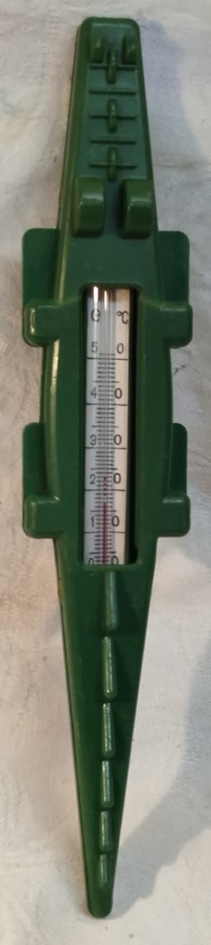 TERMOMETRE EV İCİ SICAKLIK SOGUKLUK OLCER DERECE CAM CUBUK İCERSİNDE KIRMIZI CIVA TİMSAH FORMUNDA