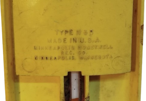 1960 USA  HONEYWELL TERMOMETRE EV İCİ SICAKLIK SOGUKLUK OLCER DERECE CAM CUBUK İCERSİNDE KIRMIZI CIVA