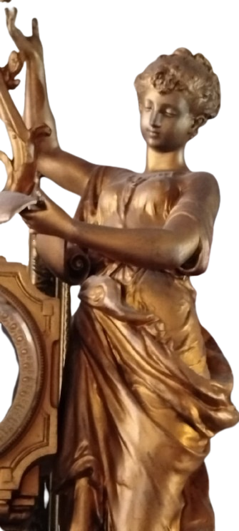 BÜYÜK BOY FRANSIZ GARNITURE SETİ: MERMER KAİDELİ ARP ÇALAN KIZ TEMALI MÜZİKAL ŞÖMİNE SAATİ VE İKİ ADET ŞAMDAN