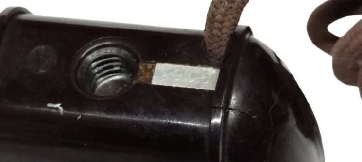 1950 ALMAN GRUNDIG MARKA  BAKALİT VE ALTIN SARISI METAL IZGARALI MİKROFON GRUNDIG İPEK KABLO MİKROFON