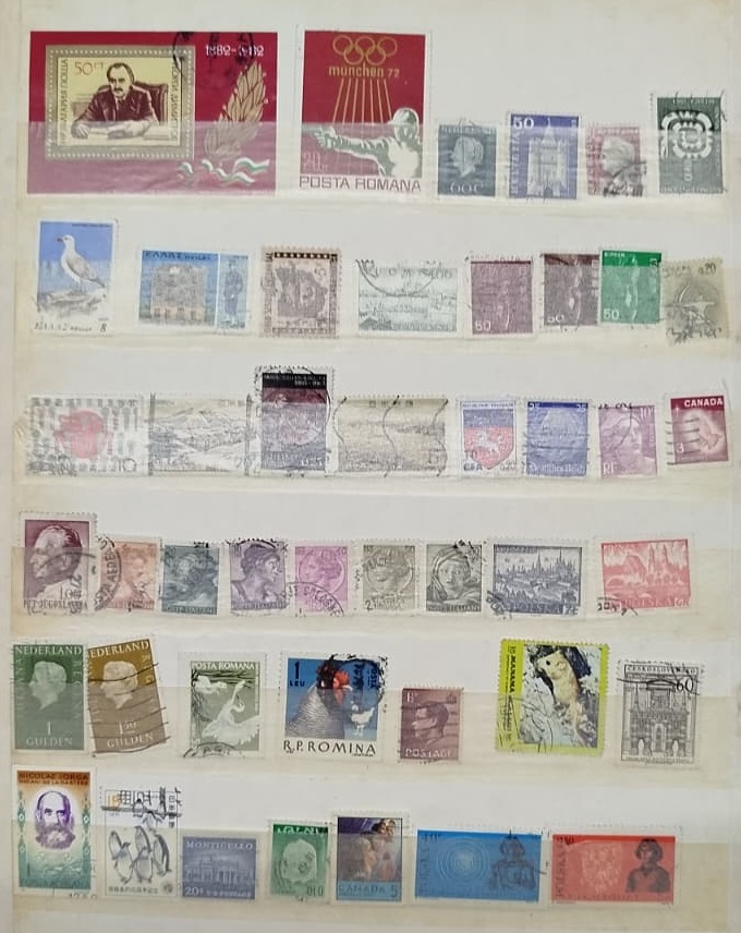 DÜNYA ÜLKELERİ GENİŞ KOLEKSİYON SEÇKİSİ ANTİKA DEĞERİNDE ORİJİNAL KARIŞIK PUL ALBÜMÜ PUL ALBUMU DEFTERİ