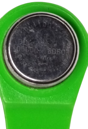 1990 ELEKTRONIK AKILLI BİLET AKBİL BAS GEÇ YESİL RENK PLASTİK İSTANBUL BELEDİYE AMBLEMLİ MUHAFAZASINDA ANAHTARLIK