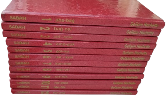 1990 SABAH GAZETESİ GELİŞİM HACHETTE 12 CİLT TAM TAKIM ALFABETİK GENEL KÜLTÜR ANSİKLOPEDİ SETİ