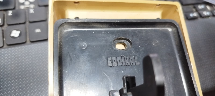 1970 TEL-SES İSTANBUL ÜRETİMİ ANTİKA DUVAR ASMA TİPİ ÇEVİRMESİZ NOSTALJİK DAHİLİ TELEFON