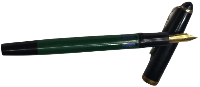 TARİHİ PELİKAN 140 MODELİ YEŞİL GÖVDELİ ALTIN UÇLU NADİR KOLEKSİYONLUK ANTİKA DOLMA KALEM