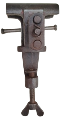 1950 ANTİKA KUYUMCU VE SAATÇİ TİPİ MASA ÜSTÜ VİDALI SICAK DOGME DEMİR EL MENGENESİ