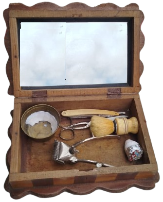 1940 ANTİKA MARKÜTERİ AHŞAP KAPAKLI KUTULU BENGALL USTURALI TAM TAKIM NOSTALJİK BERBER TRAŞ SETİ