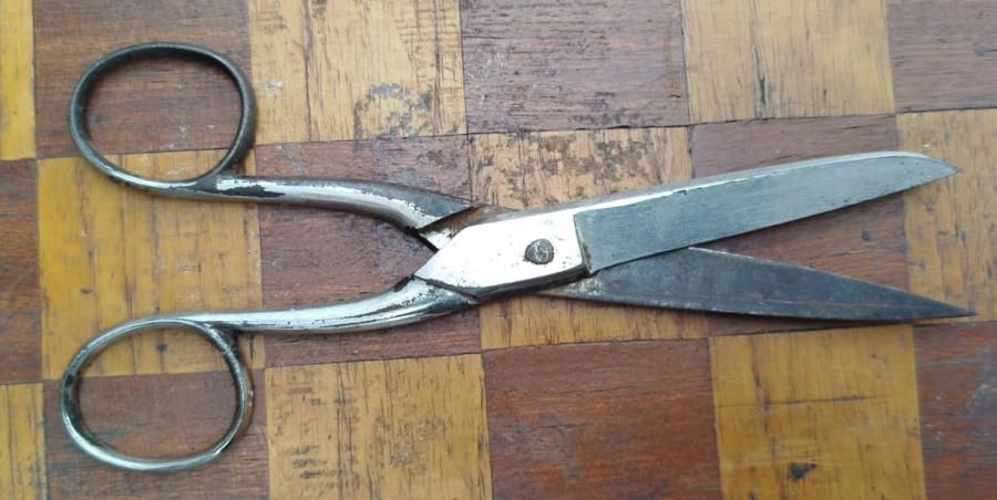 1940 ANTİKA MARKÜTERİ AHŞAP KAPAKLI KUTULU BENGALL USTURALI TAM TAKIM NOSTALJİK BERBER TRAŞ SETİ