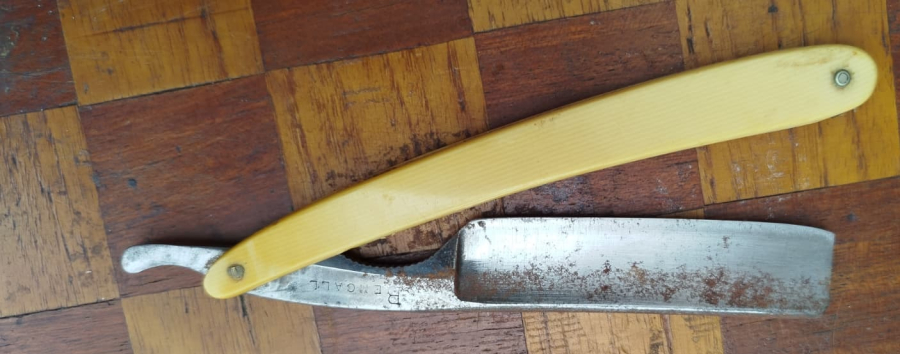 1940 ANTİKA MARKÜTERİ AHŞAP KAPAKLI KUTULU BENGALL USTURALI TAM TAKIM NOSTALJİK BERBER TRAŞ SETİ